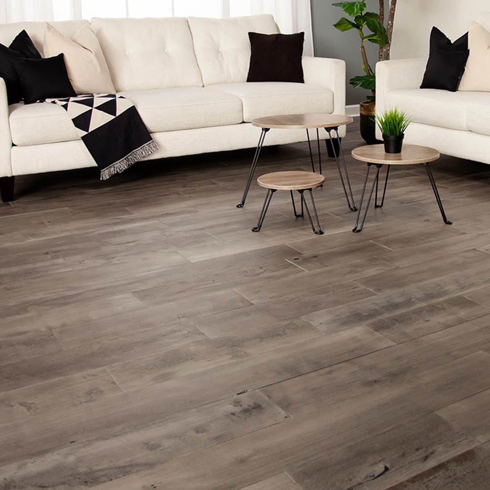 Laminate-vs-Hardwood-2.jpg