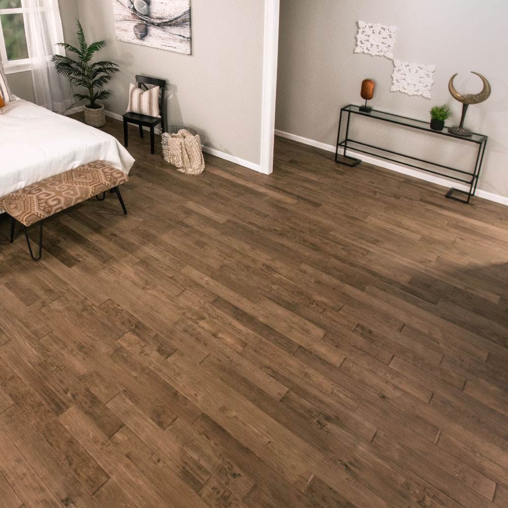 Laminate-vs-Hardwood-4.jpg